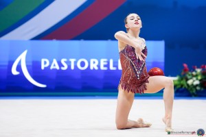 aa q soto emilia chi sfe06974 copia simone ferraro ph